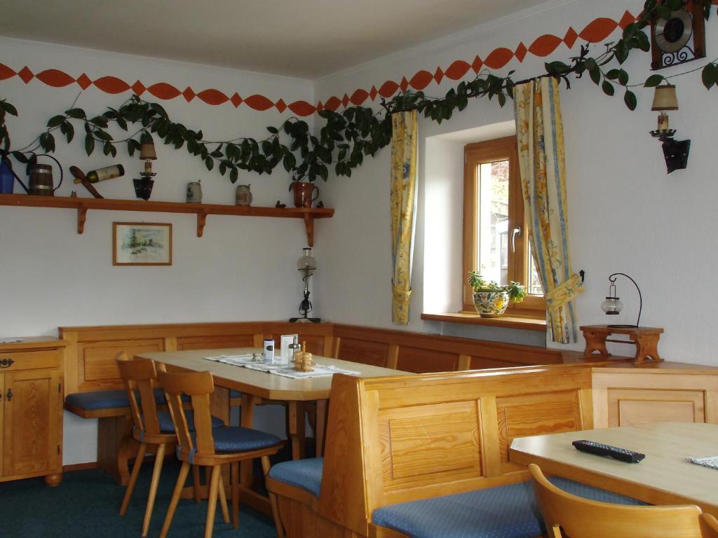 Schönau am Königssee Cafe Pension Eckerbrunn מראה חיצוני תמונה